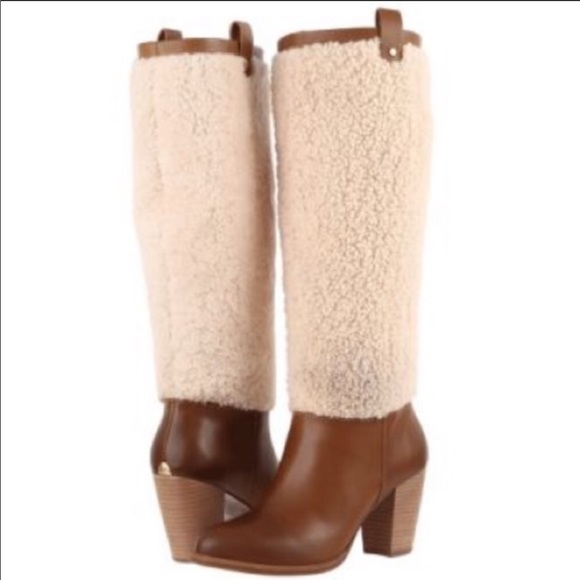 UGG AVA BOOTS price to sell firm - Picture 6 of 8